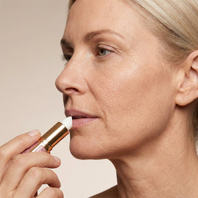 pH Adjusting Lip Balm - Coellyo TrueTone